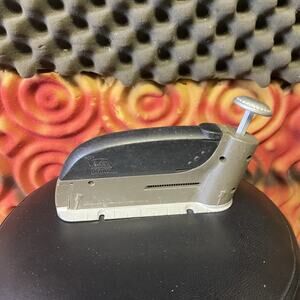 Insta Hang Picture Hanging Tool Lightweight Home DIY